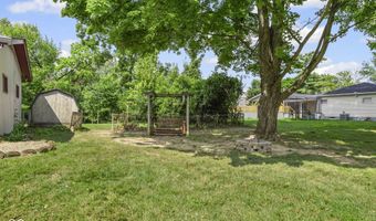 5832 Norcroft Dr, Indianapolis, IN 46221