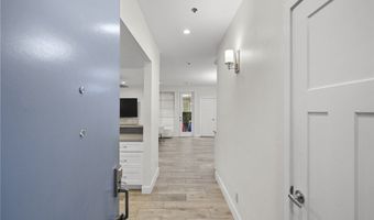 5350 White Oak Ave 113, Encino, CA 91316