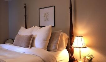 430 LEBEAU St, Arabi, LA 70032