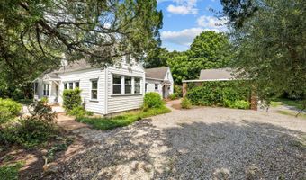 145 Bay Ave, Apalachicola, FL 32320
