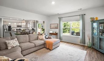25 Chinquapin St, Beaufort, SC 29906