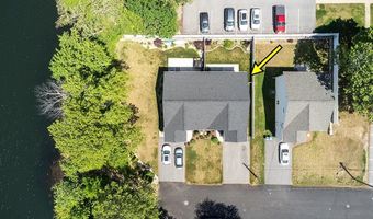 81 Batcheller Ave, Cranston, RI 02920