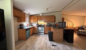 51 Tuff St, Ash Flat, AR 72513