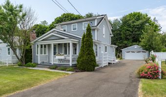 3 Garden St, Branford, CT 06405