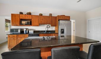978 Kupulau Dr, Kihei, HI 96753