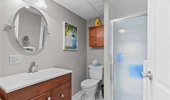 76 Valley Green Ct B, North Providence, RI 02904