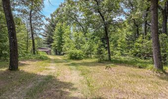 9079 BOELTER LAKE Dr, Almond, WI 54909