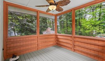 19 Bruce Dr, North Smithfield, RI 02896