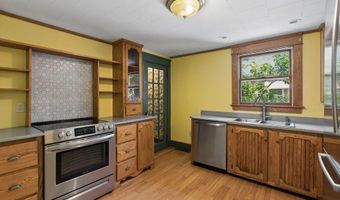 96 Western Promenade, Auburn, ME 04210