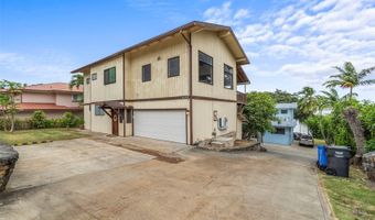 44-279 Kaneohe Bay Dr B, Kaneohe, HI 96744