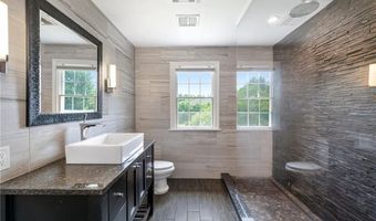 81 Crest Dr, Cranston, RI 02921