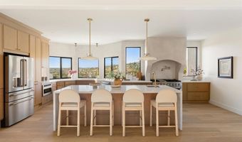 3010 Cadencia St, Carlsbad, CA 92009