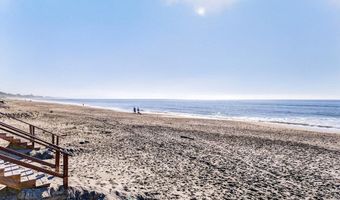 619 Beach Dr, Aptos, CA 95003