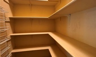 17 Miller Dr, Bella Vista, AR 72715