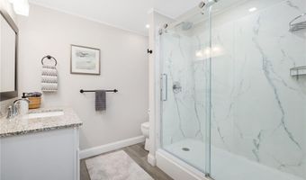 61 Schooner Cove Ln, Narragansett, RI 02882