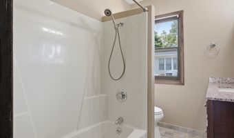 1918 Park Ave, Baxter Springs, KS 66713