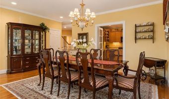 36 Overlook Dr 36, North Kingstown, RI 02852