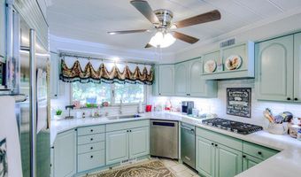 7 Valley Rd, Arkansas City, KS 67005