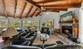 1444 W Kuiaha, Haiku, HI 96708