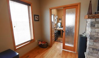 15 Helen Ln, Banner, WY 82832