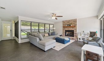 4426 Lassen Dr, Baton Rouge, LA 70814