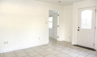 2096 Pat Ln A, Biloxi, MS 39531