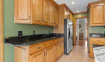 800 27th St SW, Austin, MN 55912
