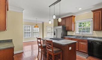 1212 GRANADA St, Accokeek, MD 20607