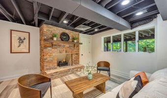 7708 Creekwood Ln, Amberley, OH 45237