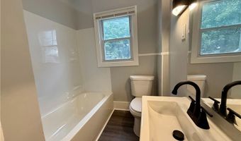 810 Thayer St 3, Akron, OH 44310