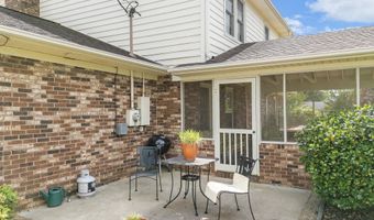 107 Forestdale Dr, Boiling Springs, SC 29316