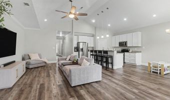 746 Waters View Dr, Biloxi, MS 39532