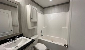 192 Colorado 192, Belleville, MI 48111