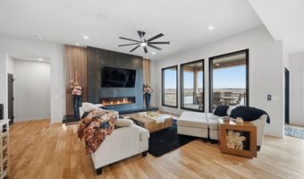 18228 London Ave, Beatrice, NE 68310