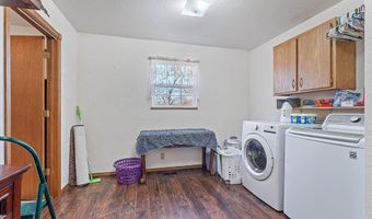 1471 Walnut Rd, Anderson, MO 64831