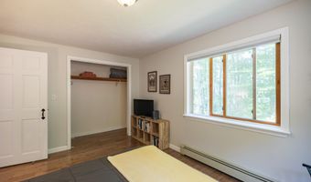 648 Beech Hill Rd, Auburn, ME 04210