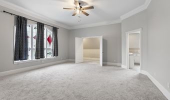 100 Plantation Ln, Batesville, AR 72501