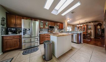 3301 S GOLDFIELD Rd 4020, Apache Junction, AZ 85119