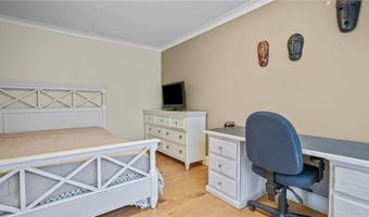 485 Spring St, Newport, RI 02840