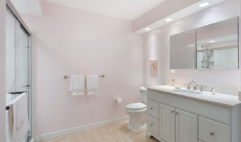44 Hale Ln, Darien, CT 06820