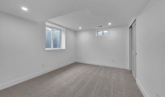 1495 Chambers Dr, Boulder, CO 80305