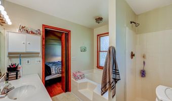 167 Anna Rd, Blakeslee, PA 18610