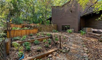 8250 Havelock Ct, Apple Valley, MN 55124