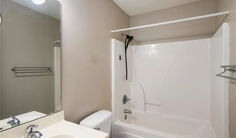 1905 160th St, Basehor, KS 66007