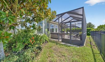 6903 Crestpoint Dr, Apollo Beach, FL 33572