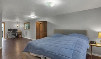 33844 Sunnyview Dr NE, Albany, OR 97322