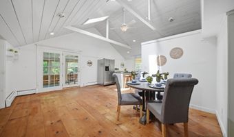 60 Old Deerfield Rd, Candia, NH 03034