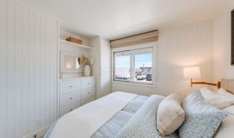 621 Beach Dr, Aptos, CA 95003