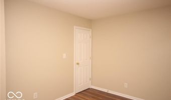 556 Hollowood Ln, Avon, IN 46123