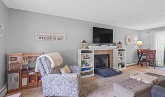 117 Mesa Dr, North Kingstown, RI 02852